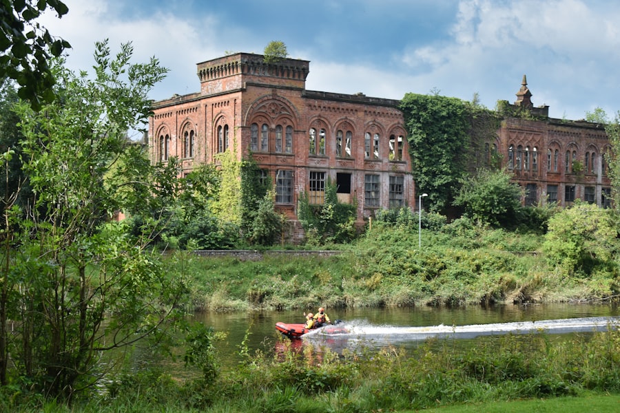 The secret Hamburg canal ruins 2026 guide