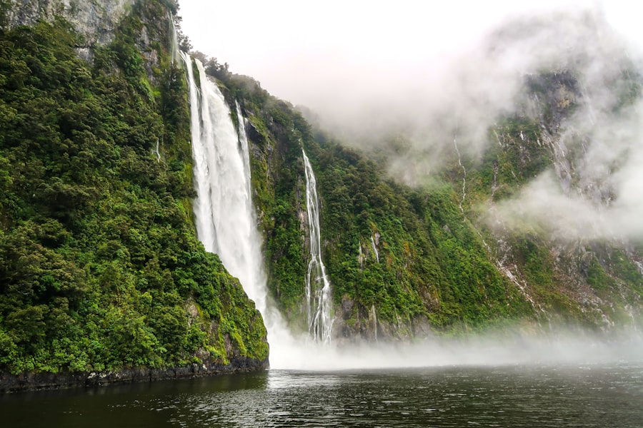 Milford Sound Waterfall Photography 2026 Guide