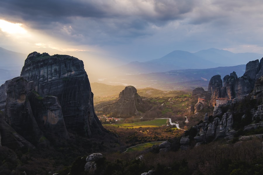 Meteora monastery photography spots: Top Views