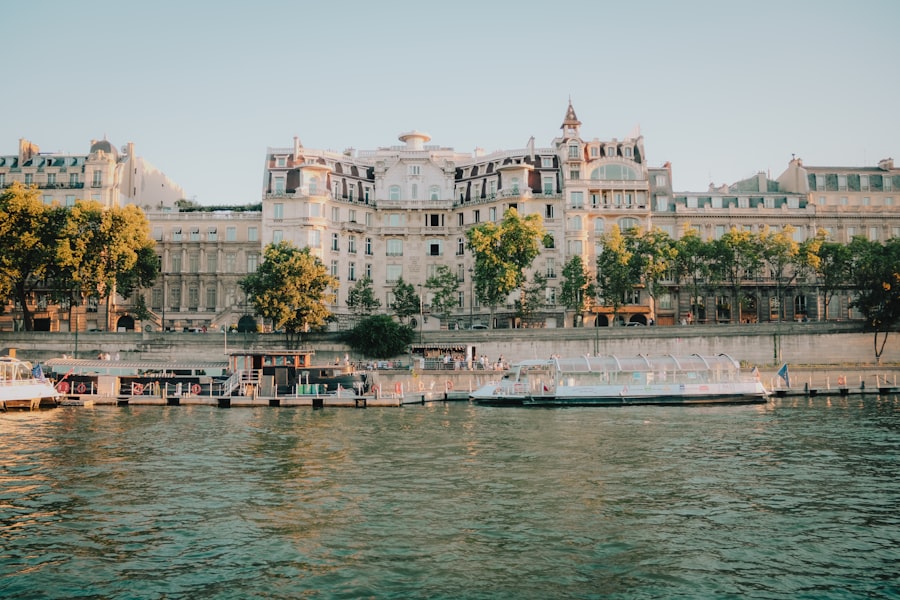 48 Hours in Paris: Art & Photography Loop