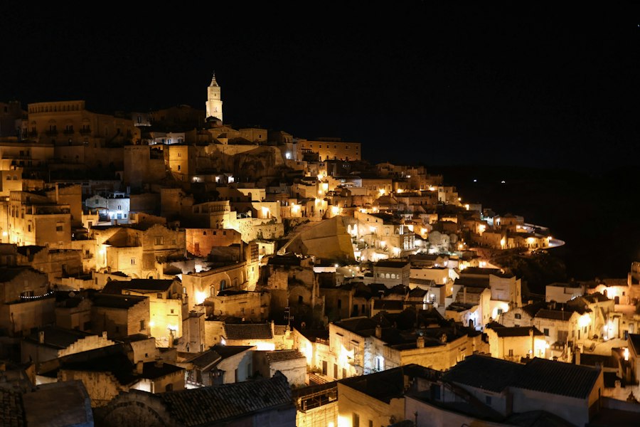 7 Matera cave photo spots for Creators