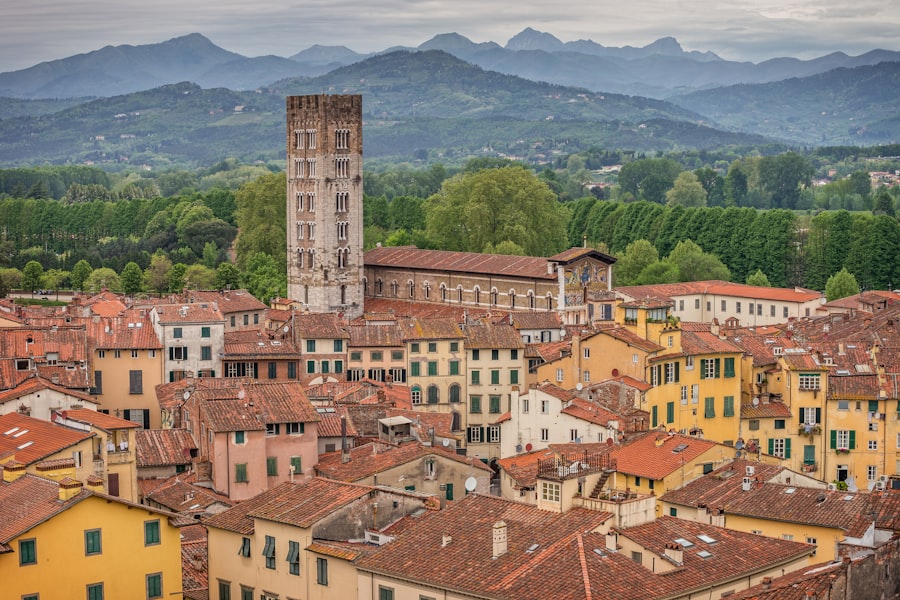 Lucca Travel Guide 2026: Tuscany's Gem