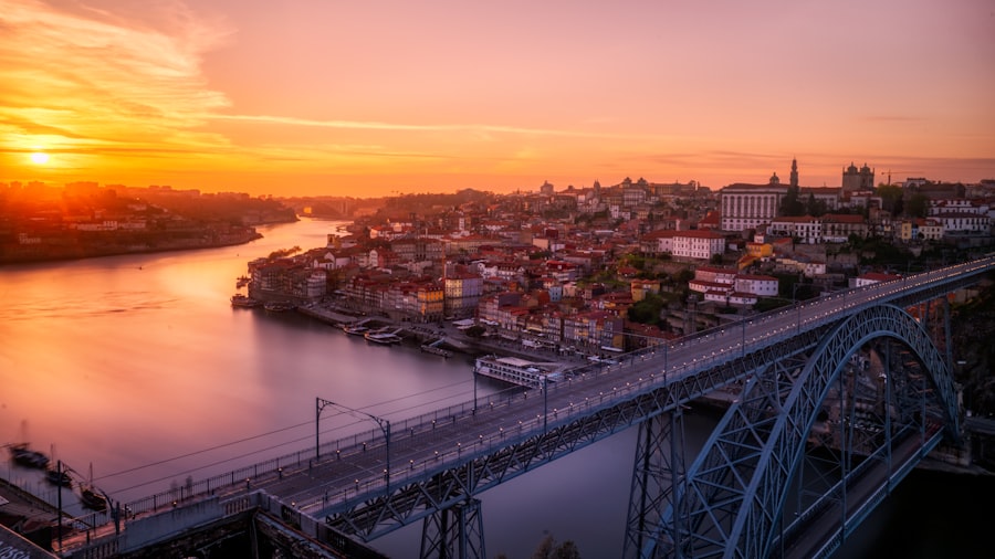 24 Hours in Porto: Photography Loop