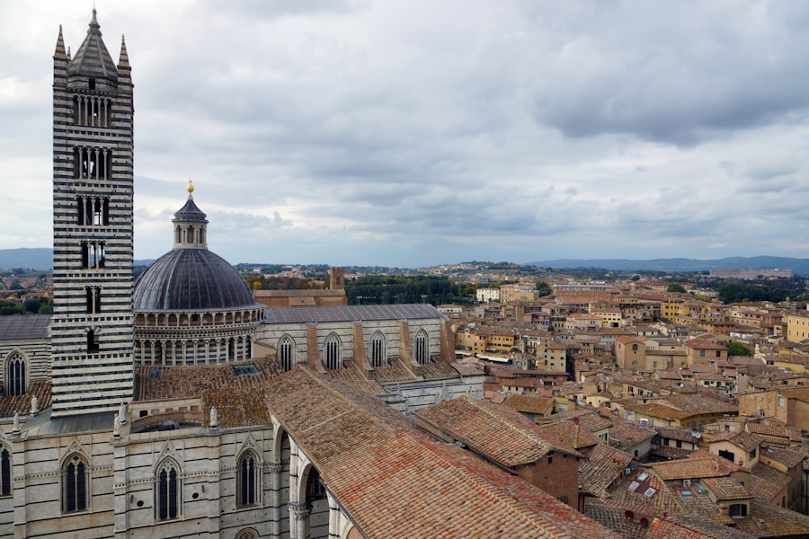 Siena Travel Guide 2026: The Ultimate Tuscan Trip