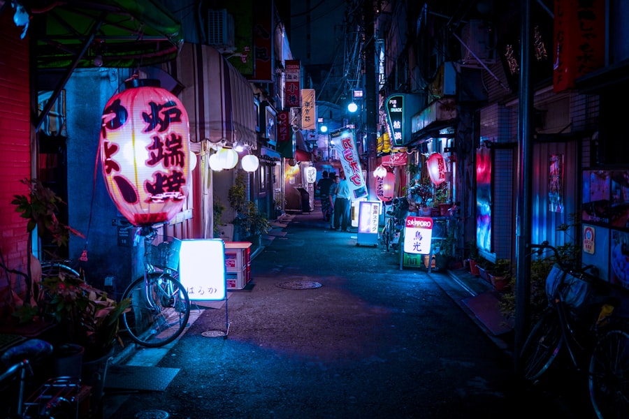 48 Hours in Tokyo: Neon & Temples Loop