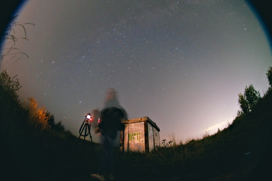 Best Travel Cameras for Astrophotography 2026