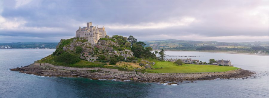 Seascape Photography in Cornwall: 2026 Guide